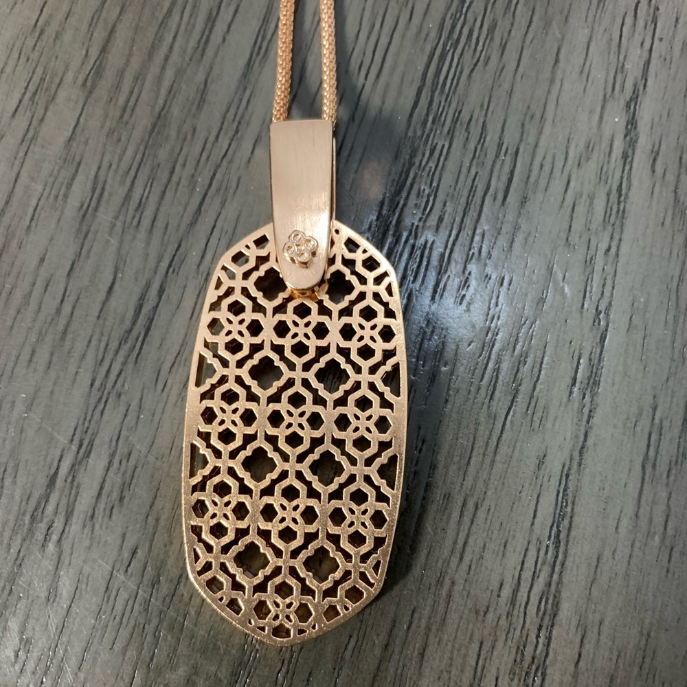 KENDRA SCOTT NWT necklace - Picture 2 of 5